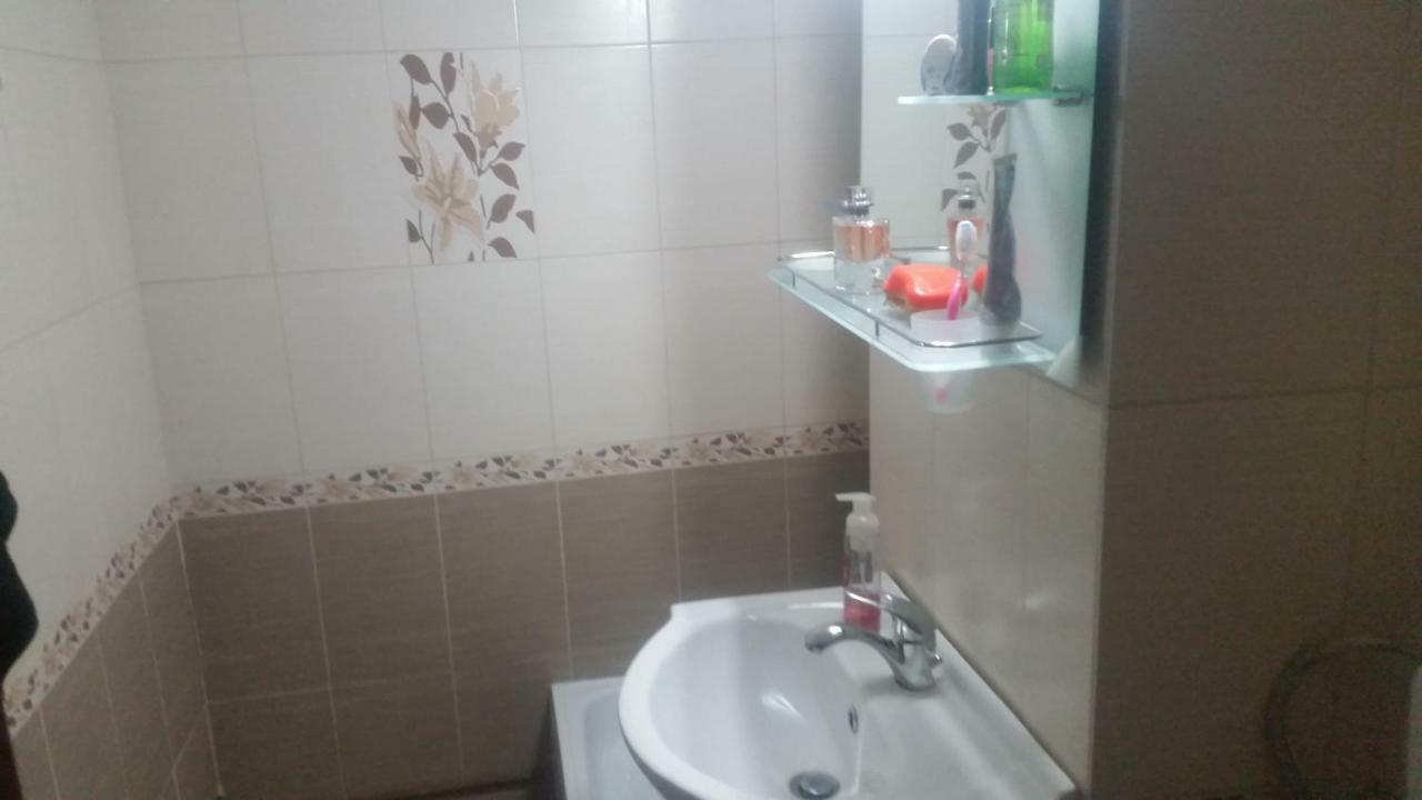 Appartamento Sfanta Ecaterina - Garsoniera Alba Iulia Esterno foto